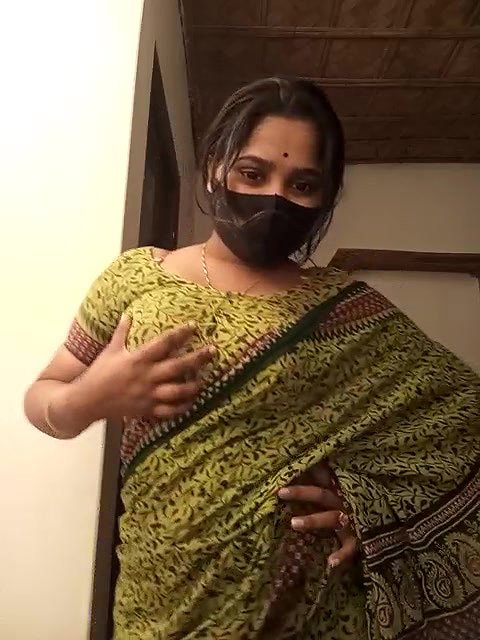 Stripchat-Public.Show-f-Puspita–2025.01.20.190819