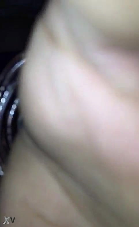 Desi sexy bhabi show her hot boobs