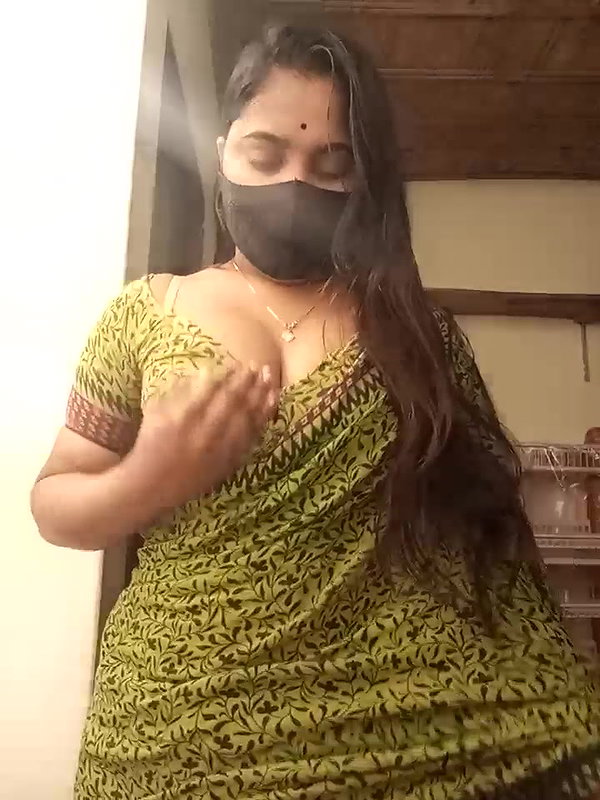 Stripchat-Public.Show-f-Puspita–2025.02.03.193912