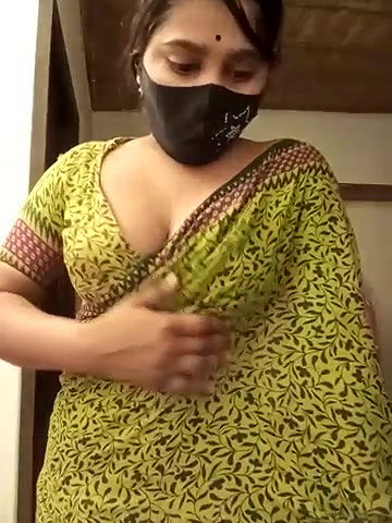 Stripchat-Public.Show-f-Puspita–2025.04.15.194415