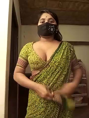 Stripchat-Public.Show-f-Puspita–2025.04.15.194415