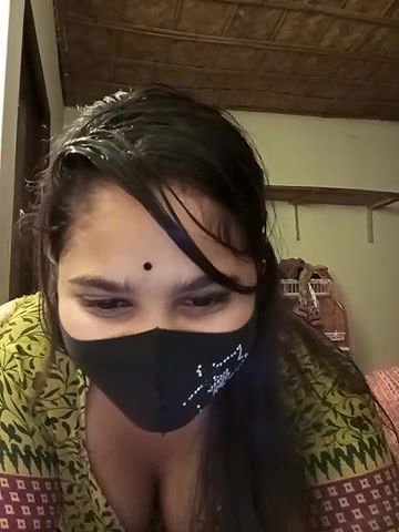 Stripchat-Public.Show-f-Puspita–2025.04.15.200204