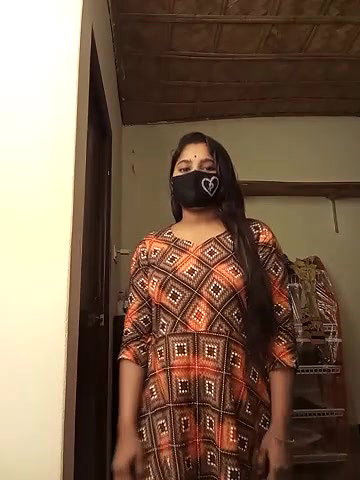 Stripchat-Public.Show-f-Puspita–2025.04.17.184000