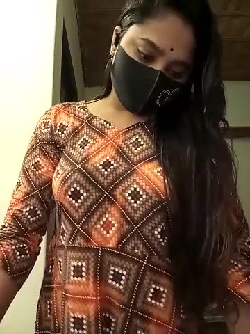 Stripchat-Public.Show-f-Puspita–2025.04.17.184000