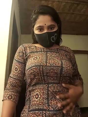 Stripchat-Public.Show-f-Puspita–2025.04.18.181938