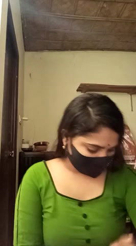 Stripchat-Public.Show-f-Puspita–2025.04.19.205301