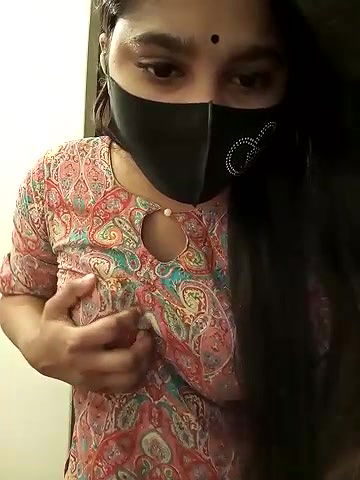 Stripchat-Public.Show-f-Puspita–2025.04.21.171949