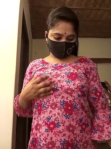 Stripchat-Public.Show-f-Puspita–2025.04.22.172410