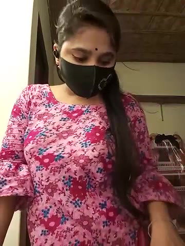 Stripchat-Public.Show-f-Puspita–2025.04.22.172410