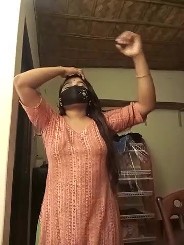 Stripchat-Public.Show-f-Puspita–2025.04.24.172526