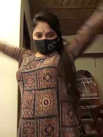 Stripchat-Public.Show-f-Puspita–2025.04.25.172000