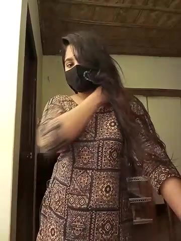 Stripchat-Public.Show-f-Puspita–2025.04.25.195511