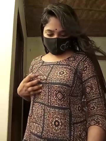 Stripchat-Public.Show-f-Puspita–2025.04.25.202340