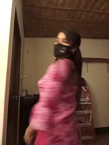 Stripchat-Public.Show-f-Puspita–2025.04.27.194304