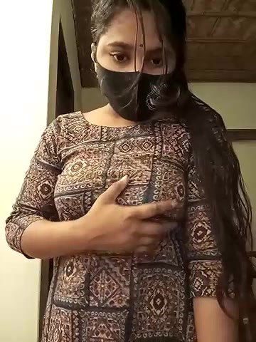 Stripchat-Public.Show-f-Puspita–2025.05.01.200221