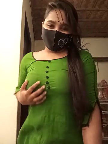 Stripchat-Public.Show-f-Puspita–2025.05.02.181833