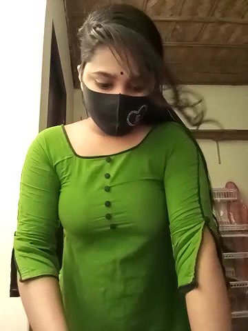 Stripchat-Public.Show-f-Puspita–2025.05.02.184257