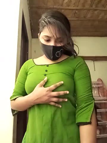 Stripchat-Public.Show-f-Puspita–2025.05.02.184257