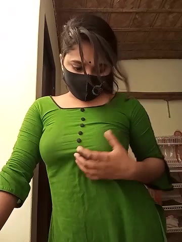 Stripchat-Public.Show-f-Puspita–2025.05.02.191552