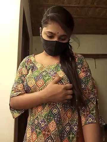 Stripchat-Public.Show-f-Puspita–2025.05.04.181811