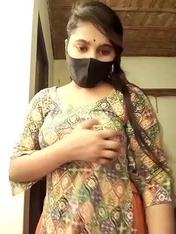 Stripchat-Public.Show-f-Puspita–2025.05.04.181811