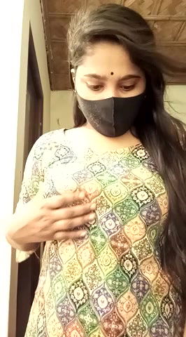 Stripchat-Public.Show-f-Puspita–2025.05.04.194921