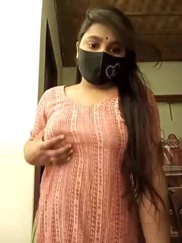 Stripchat-Public.Show-f-Puspita–2025.05.05.195024