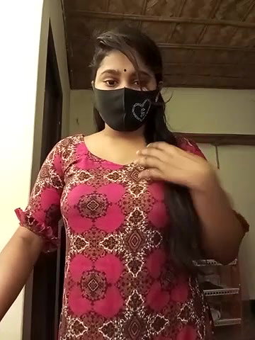 Stripchat-Public.Show-f-Puspita–2025.05.06.180621