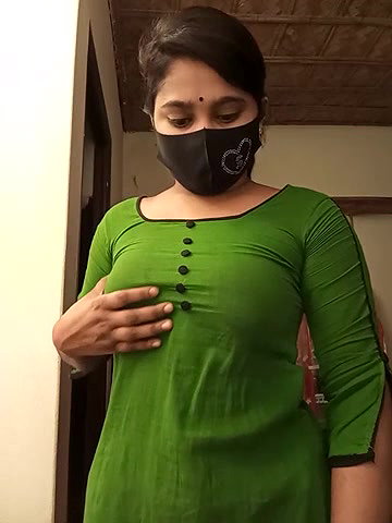 Stripchat-Public.Show-f-Puspita–2025.05.07.192053