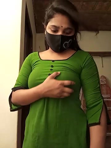 Stripchat-Public.Show-f-Puspita–2025.05.07.195355