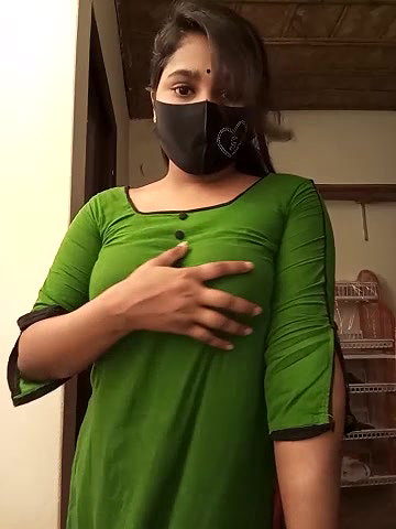 Stripchat-Public.Show-f-Puspita–2025.05.07.195355