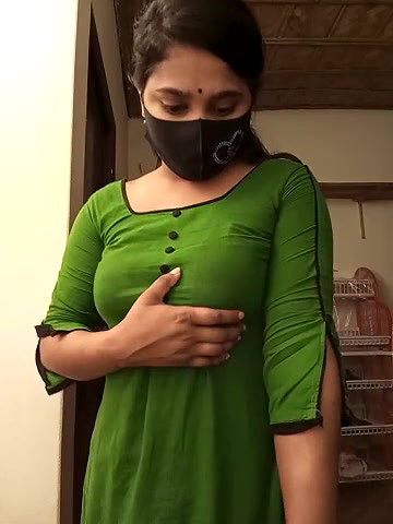 Stripchat-Public.Show-f-Puspita–2025.05.07.195355