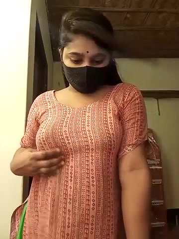 Stripchat-Public.Show-f-Puspita–2025.05.08.181958