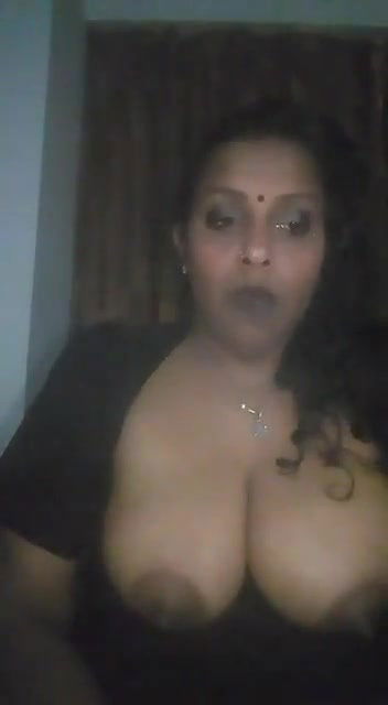 Smoker bhabhi