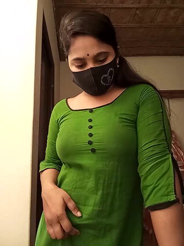 Stripchat-Public.Show-f-Puspita–2025.05.10.182226