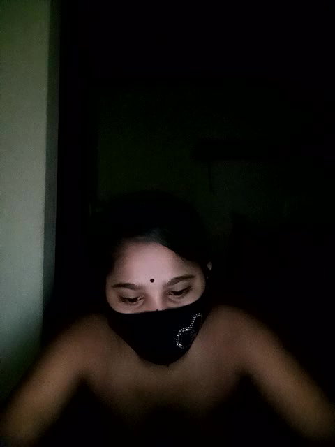 Stripchat-Public.Show-f-Puspita–2025.05.10.183631