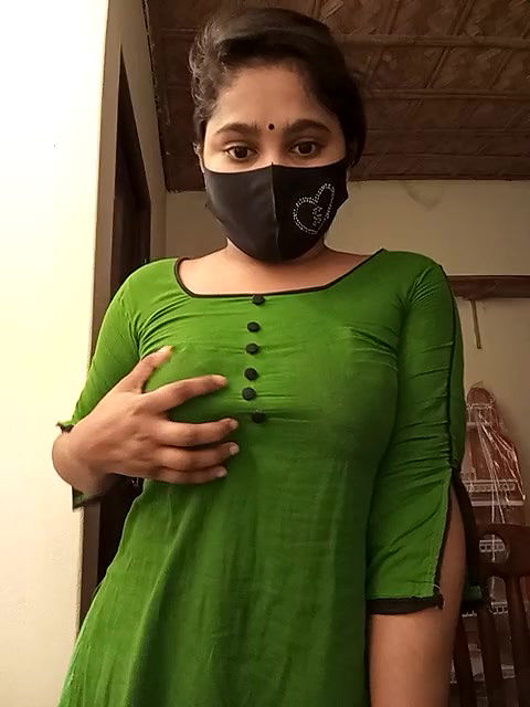 Stripchat-Public.Show-f-Puspita–2025.05.10.185535