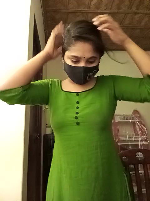 Stripchat-Public.Show-f-Puspita–2025.05.10.185535