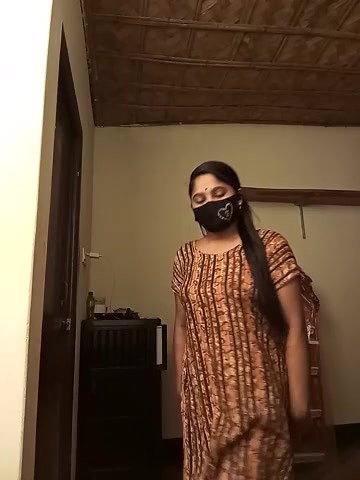 Stripchat-Public.Show-f-Puspita–2025.05.13.174315