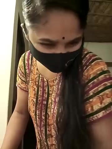 Stripchat-Public.Show-f-Puspita–2025.05.13.174315