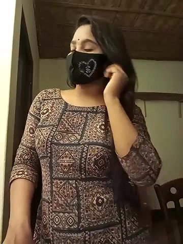 Stripchat-Public.Show-f-Puspita–2025.05.14.184145