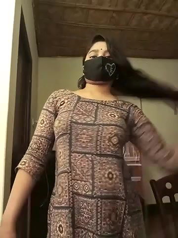 Stripchat-Public.Show-f-Puspita–2025.05.14.184145