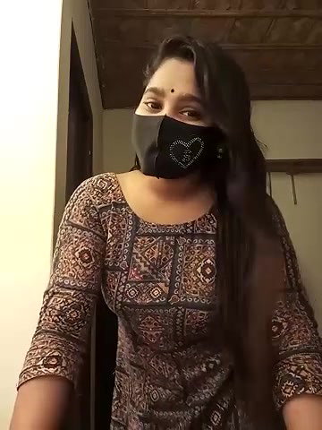 Stripchat-Public.Show-f-Puspita–2025.05.14.191534