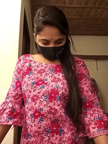 Stripchat-Public.Show-f-Puspita–2025.05.15.175457