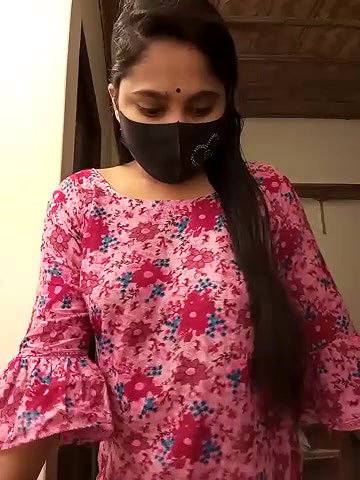 Stripchat-Public.Show-f-Puspita–2025.05.15.175457