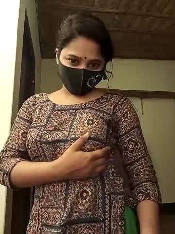 Stripchat-Public.Show-f-Puspita–2025.05.16.190516