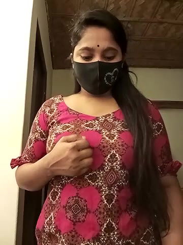 Stripchat-Public.Show-f-Puspita–2025.05.19.175514