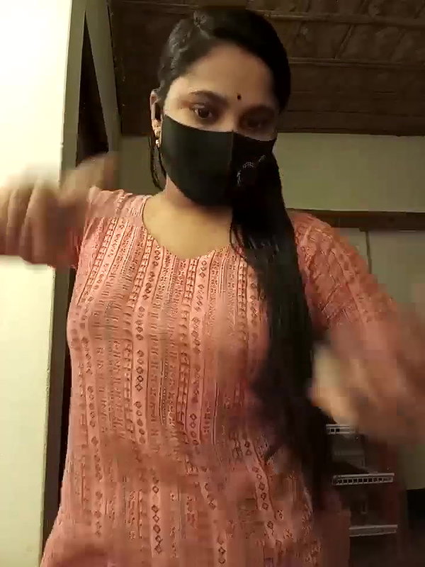 Stripchat-Public.Show-f-Puspita–2025.05.20.185805