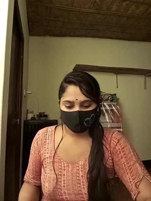 Stripchat-Public.Show-f-Puspita–2025.05.20.202744