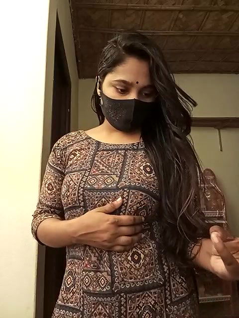 Stripchat-Public.Show-f-Puspita–2025.05.23.190427